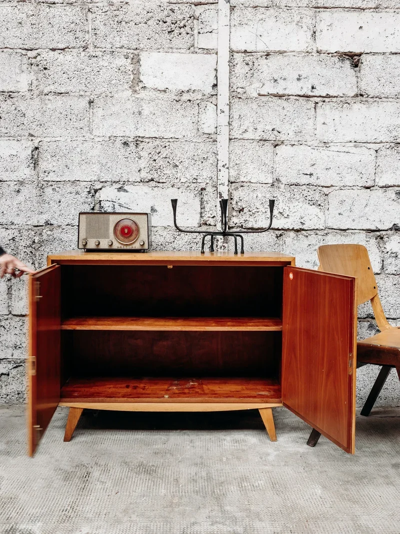 Gustave, le buffet bas en bois N°325
