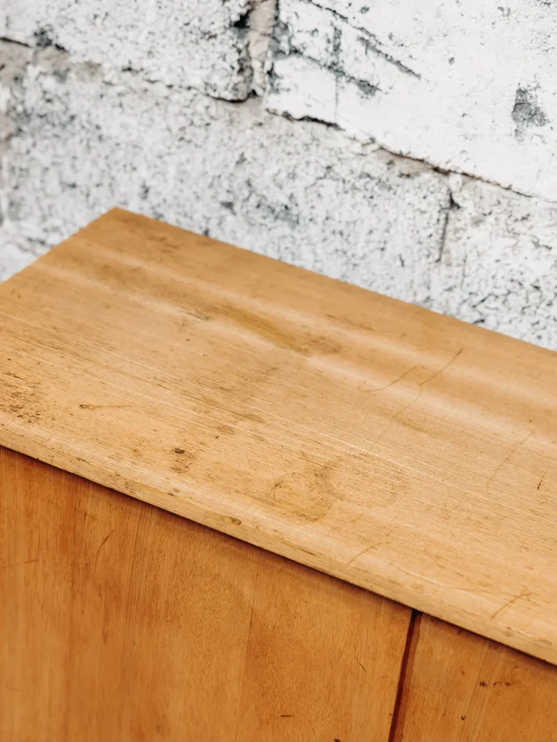 Gustave, le buffet bas en bois N°325
