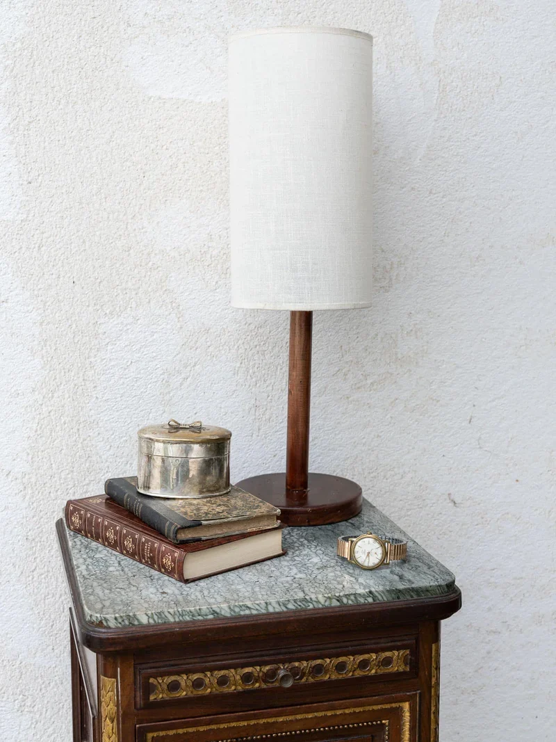 Odile, la table de chevet en bois N°437