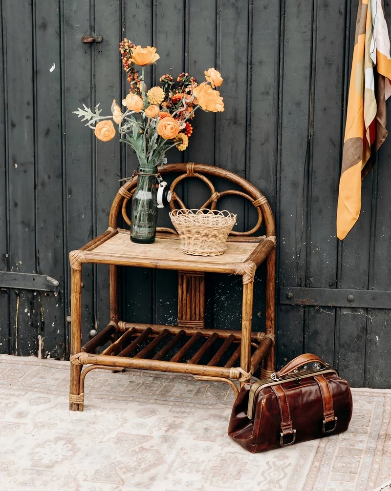 Odile, la table de chevet en rotin N°517