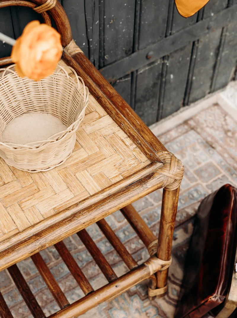 Odile, la table de chevet en rotin N°517