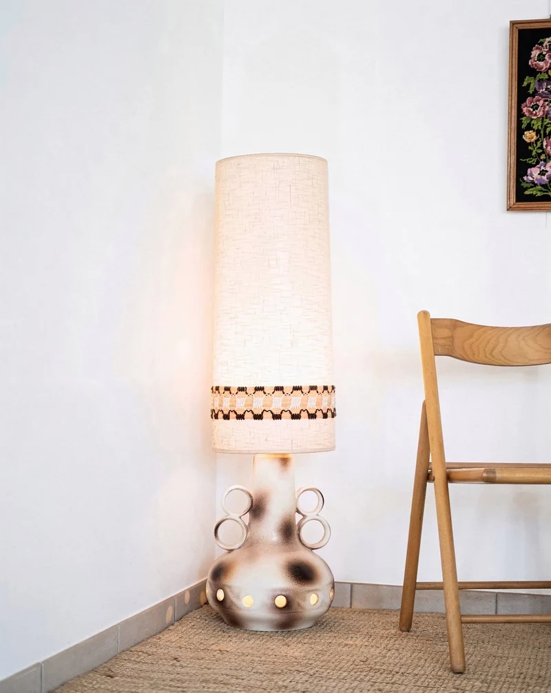 Julien, le lampadaire en céramique N°171