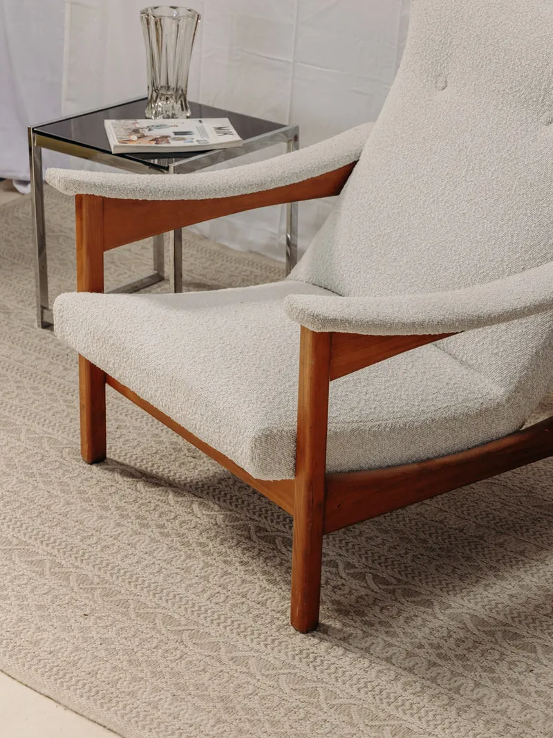 Jakob, le fauteuil en bois Guermonprez N°647