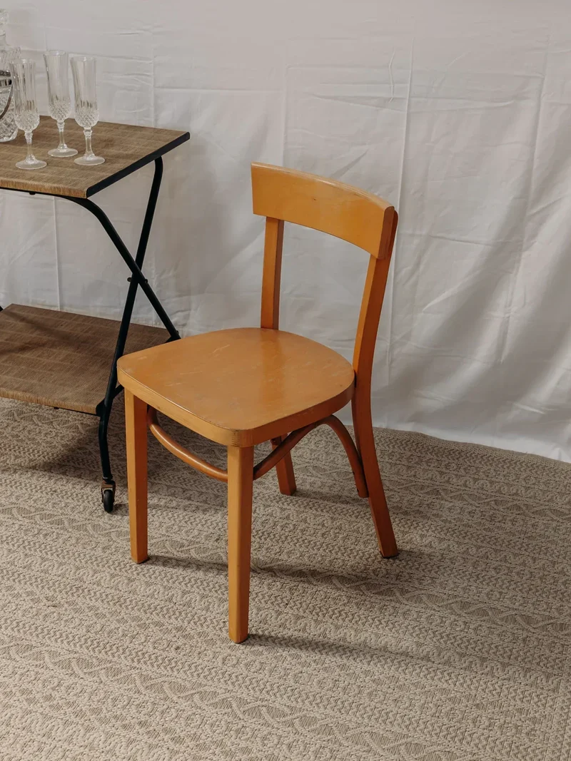 Alma, la chaise en bois clair N°858