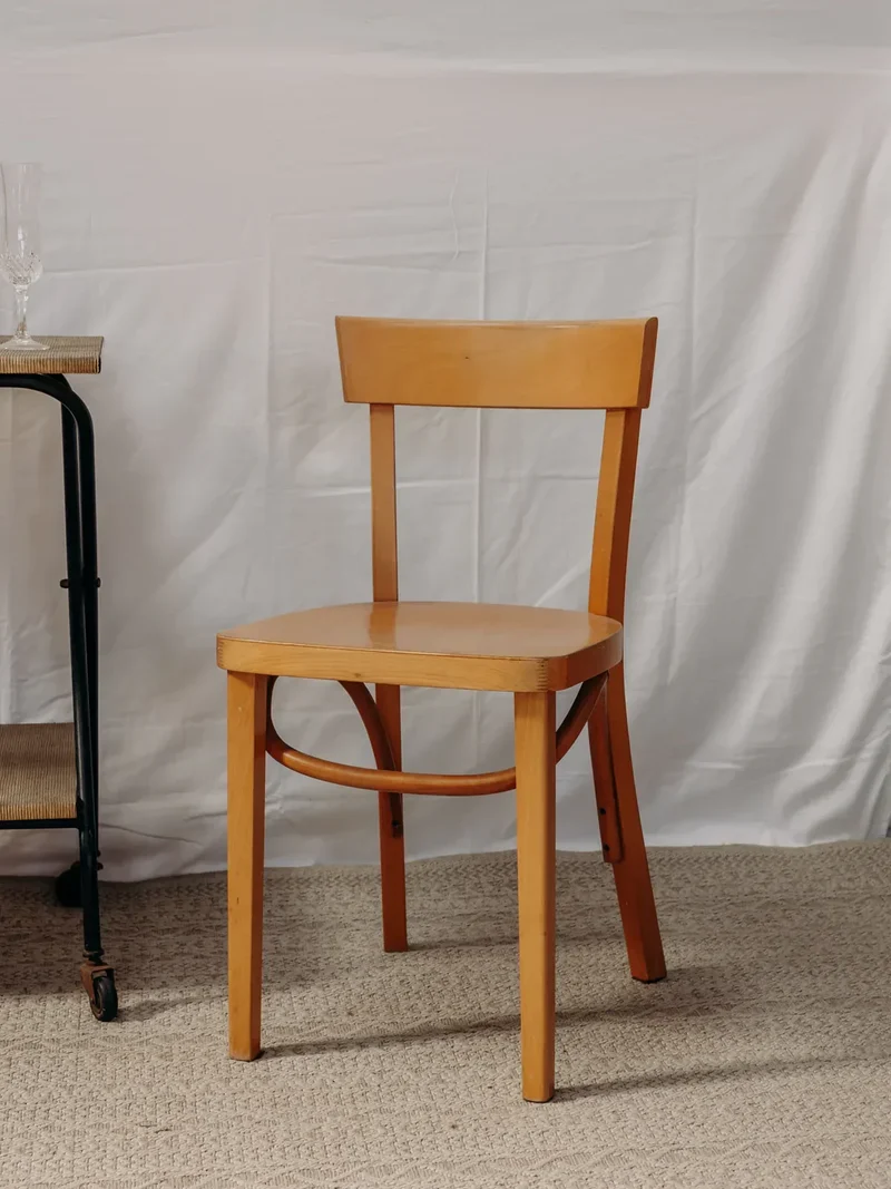 Alma, la chaise en bois clair N°858