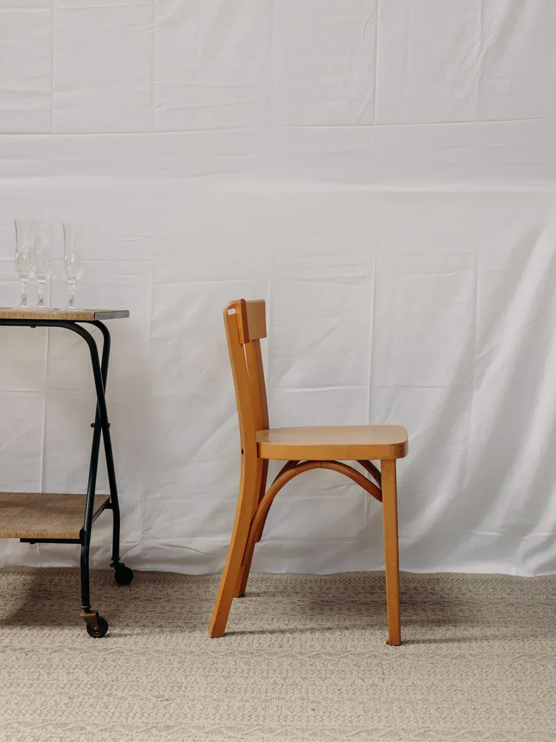 Alma, la chaise en bois clair N°858
