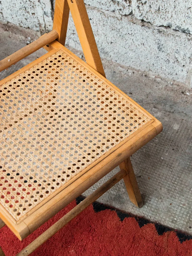 Alma, la chaise cannée en bois N°735