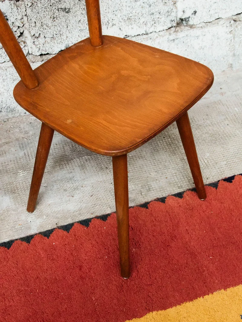 Alma, la paire de chaises en bois N°733