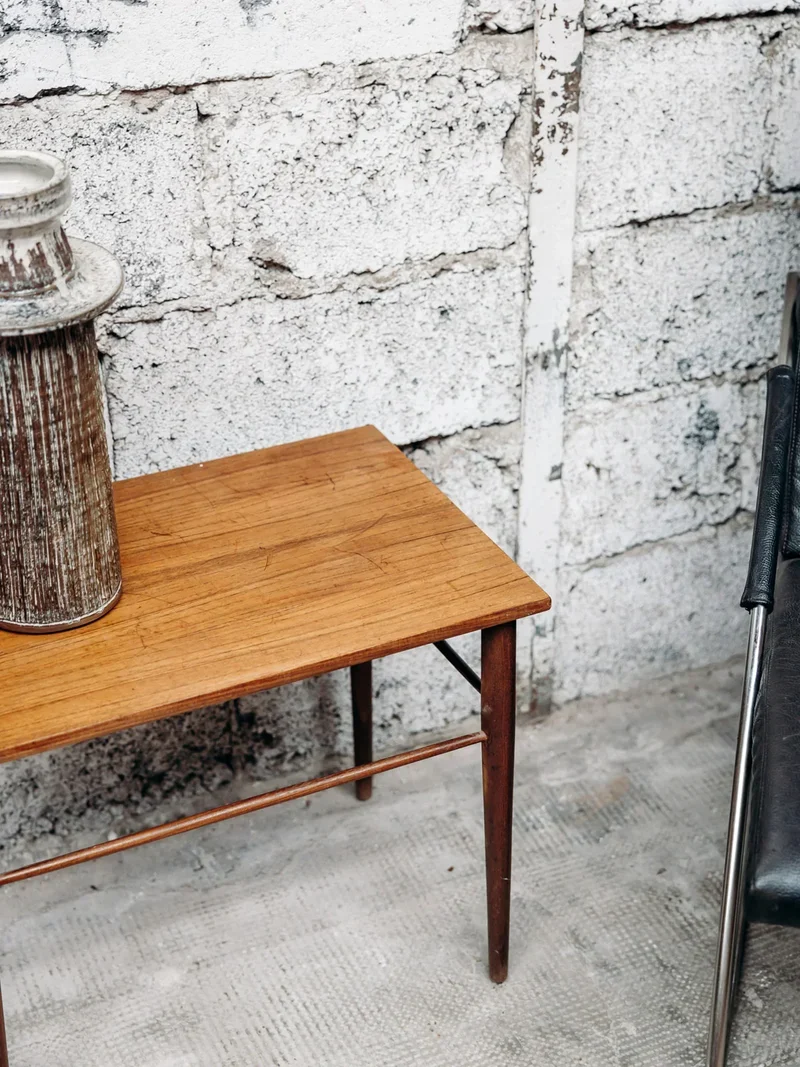 Hanna, la table d'appoint scandinave N°385