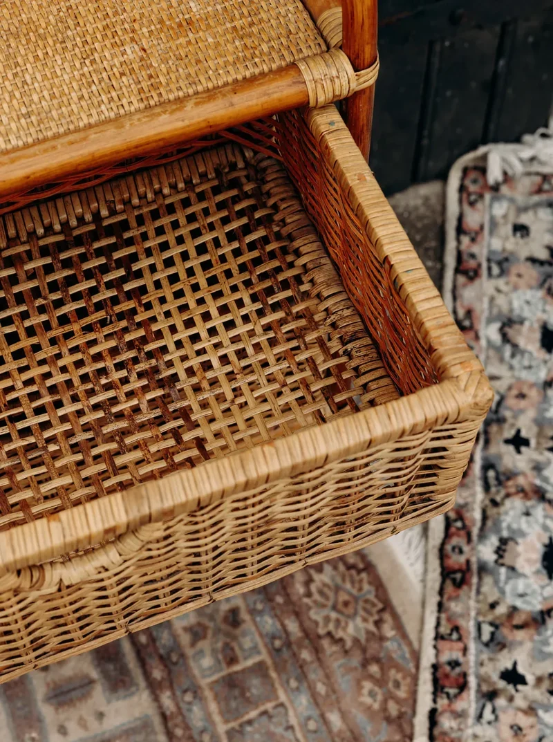 Garance, la petite commode en rotin N°133