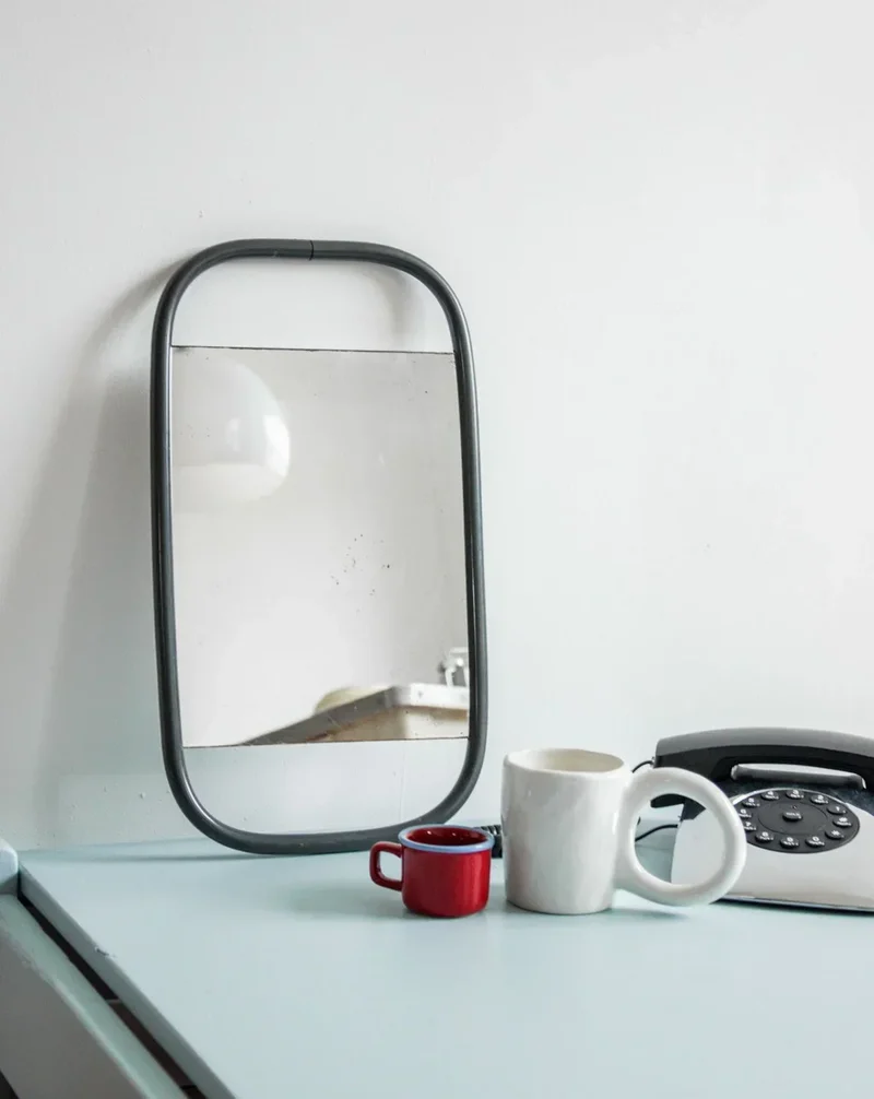 Igor, le miroir Biface N°750