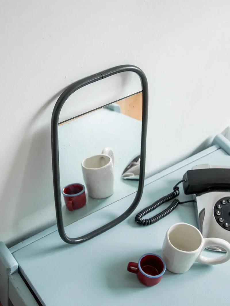 Igor, le miroir Biface N°750