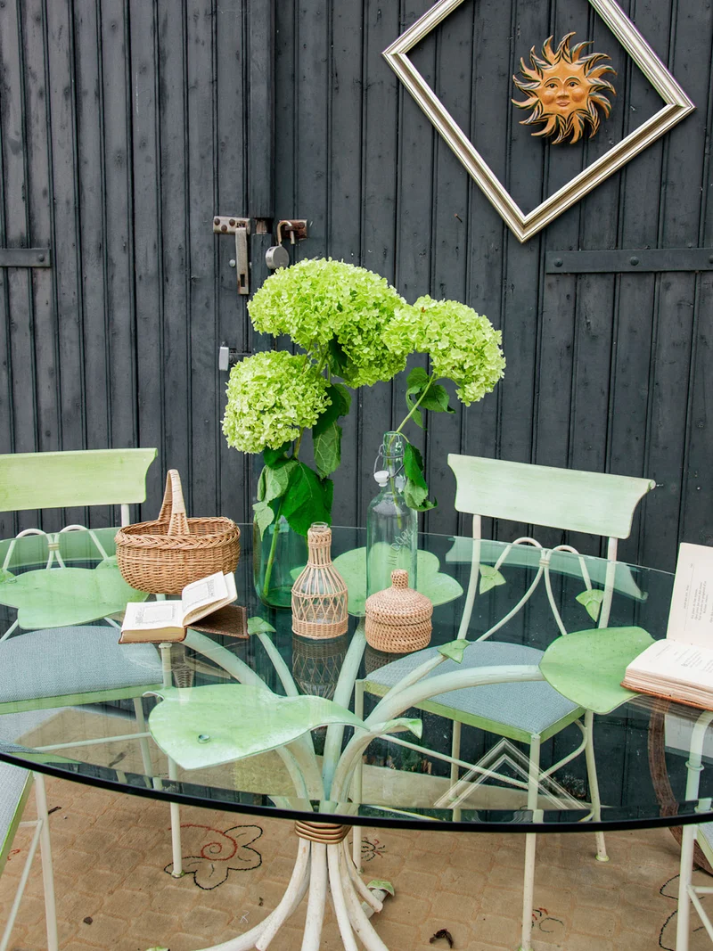Gisèle, l'ensemble de jardin en fer N°219