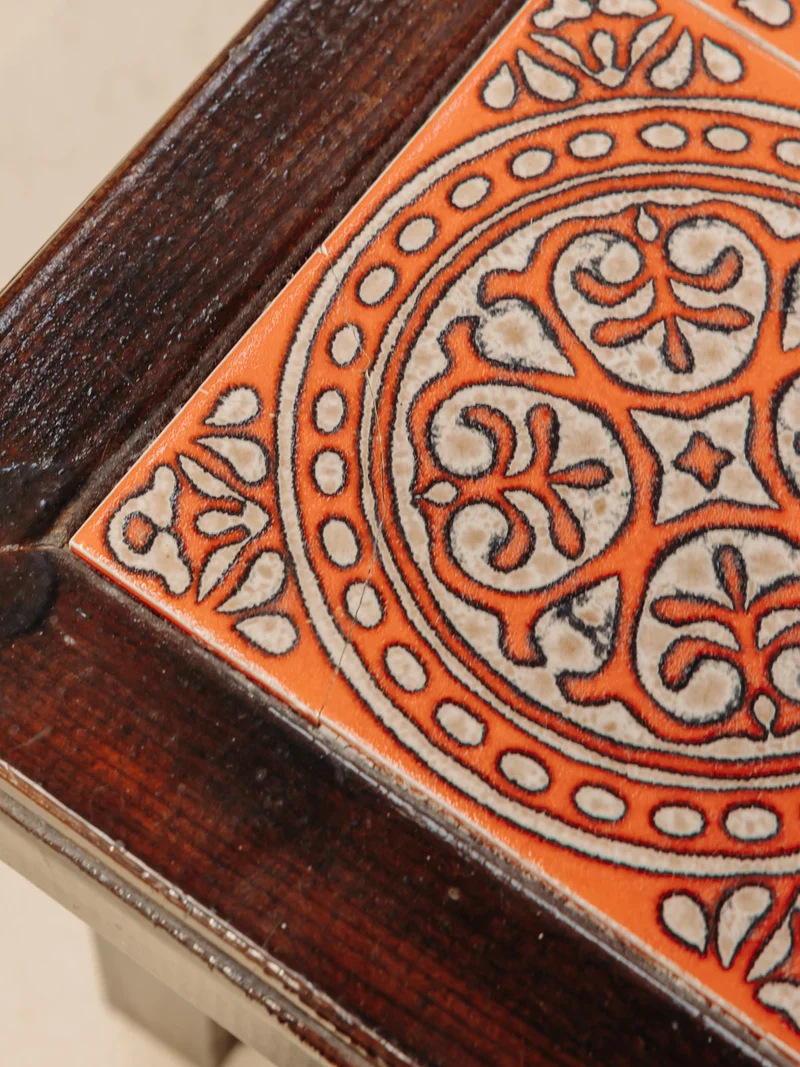 Léonie, la table basse en faïence N°289