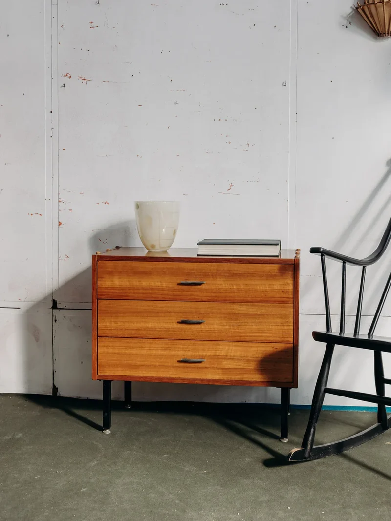 Olga, la commode en bois clair N°255