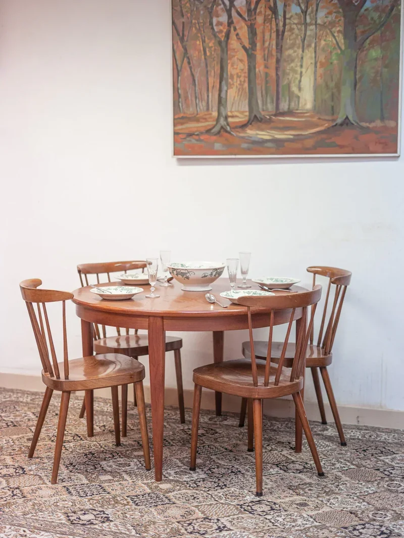 Karla, la table à manger en bois N°1094