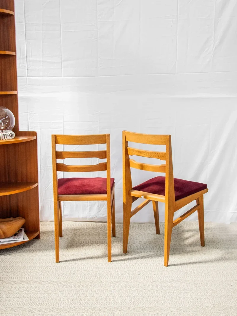 Claude, la paire de chaises en velour N°719
