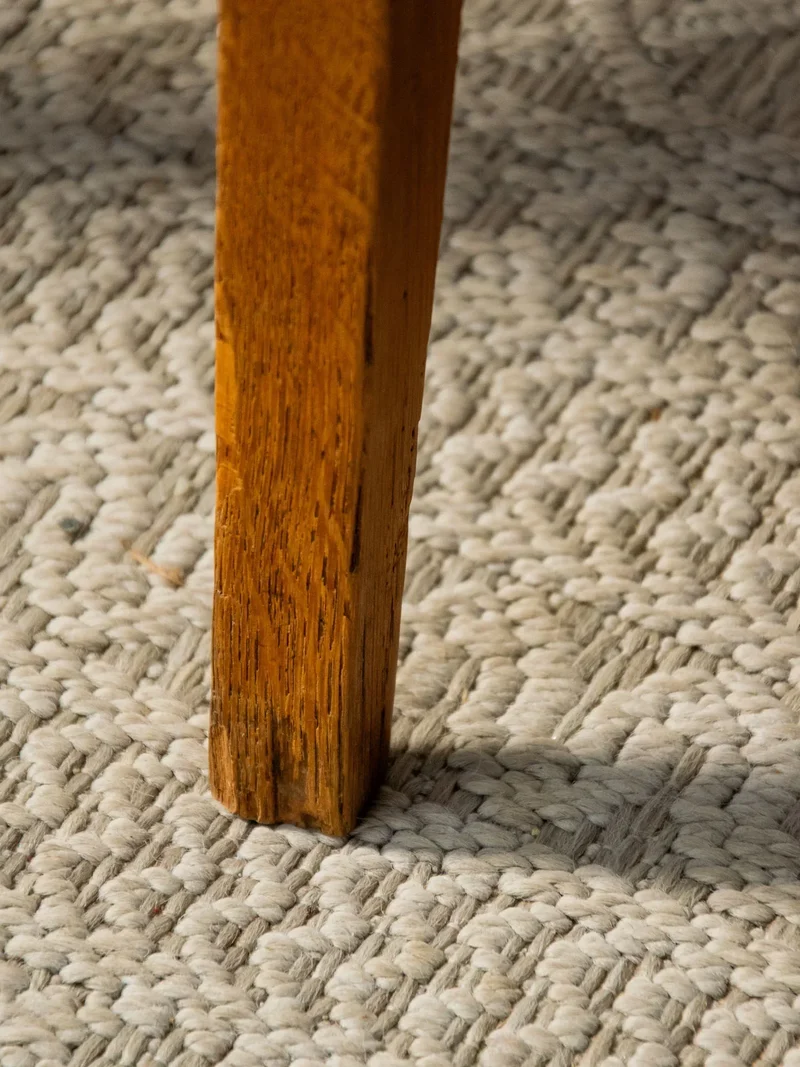 Claude, la paire de chaises en velour N°719