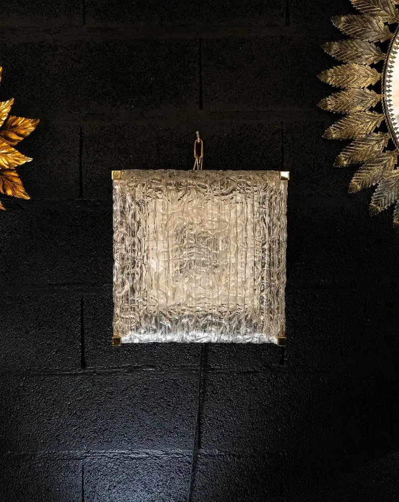 Suzette, l'applique en résine N°101