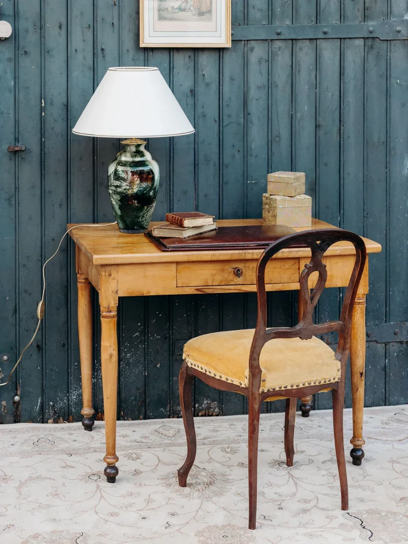 Edouard, le bureau en bois clair N°424