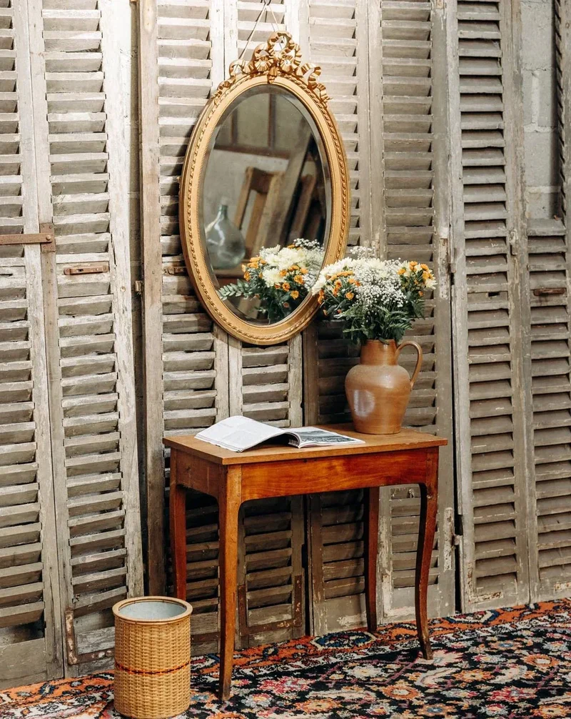 Georges, le miroir ovale doré N°808
