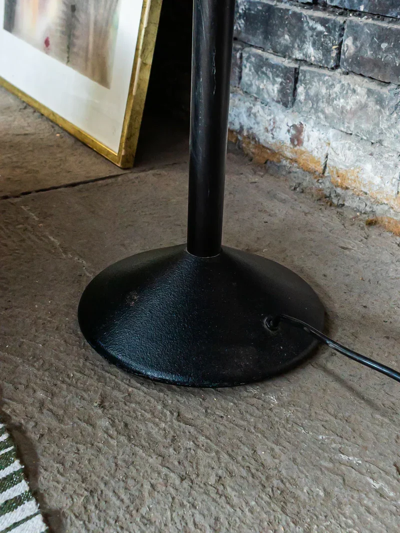 Julien, le lampadaire en métal et verre N°189