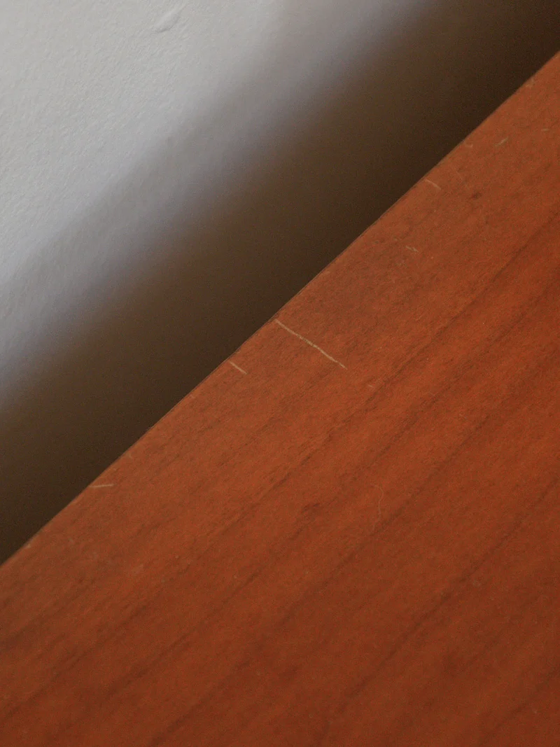 Odile, la table de chevet en bois N°477