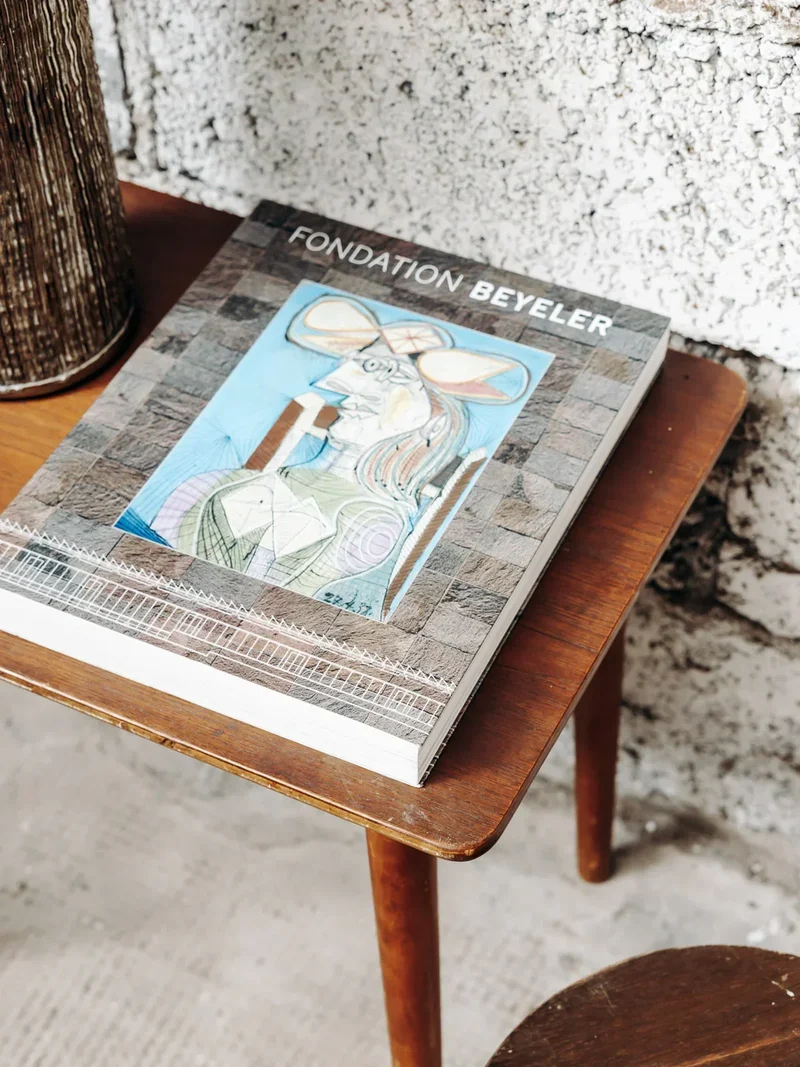 Francine, la table d'appoint N°281