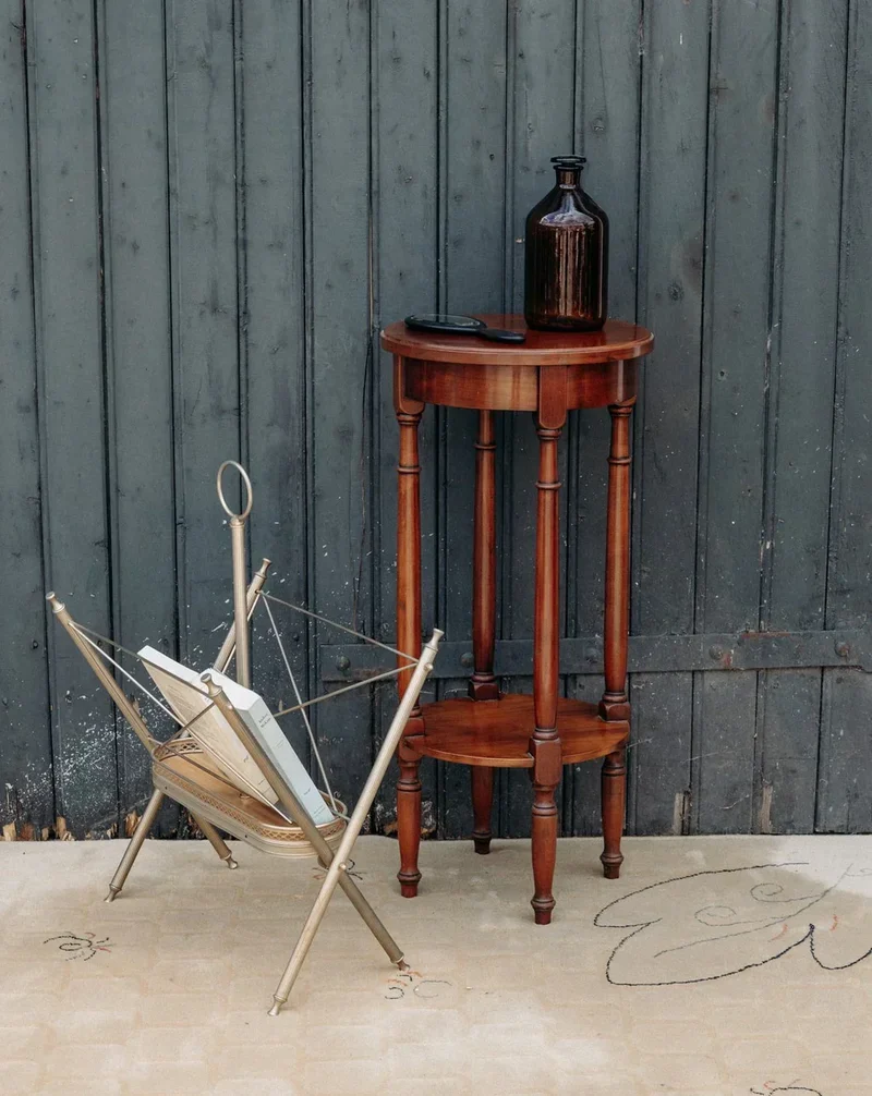 Marius, le porte-revues en laiton N°167