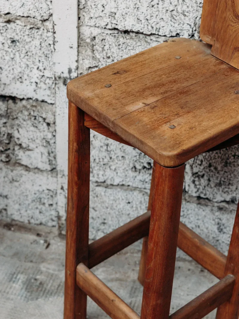 Pierre, le tabouret de bar N°20