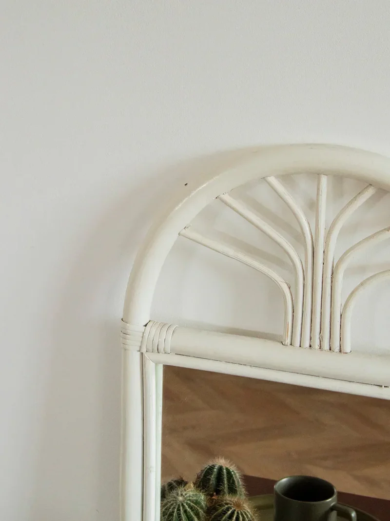 Georges, le miroir en rotin blanc N°786