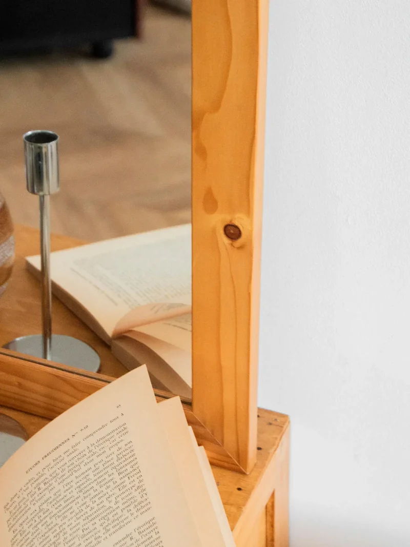 Igor, le miroir en bois N°804