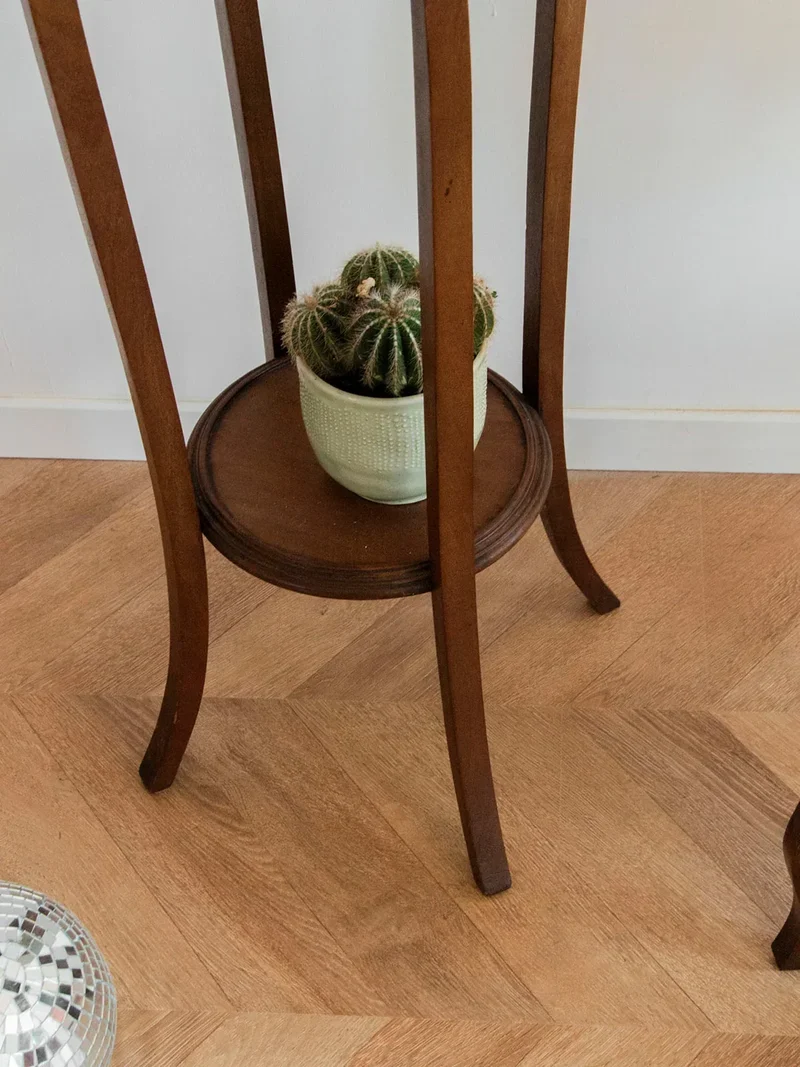 Francine, la sellette en bois N°477