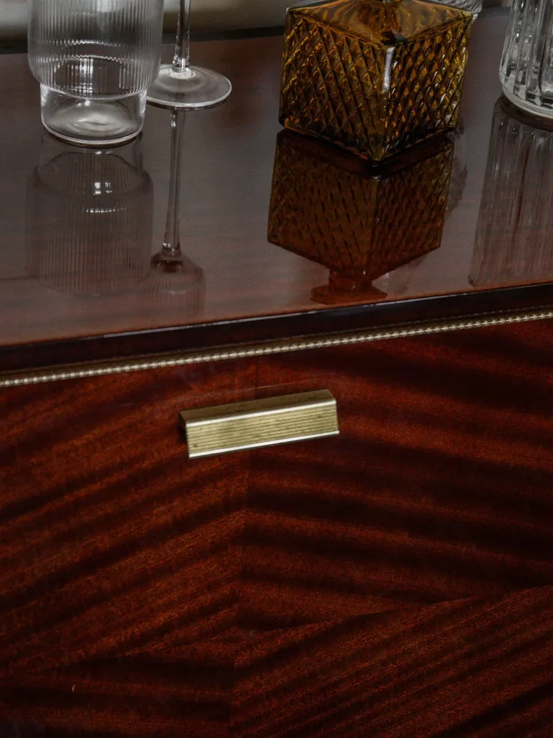 Quentin, le mini-bar en bois N°25