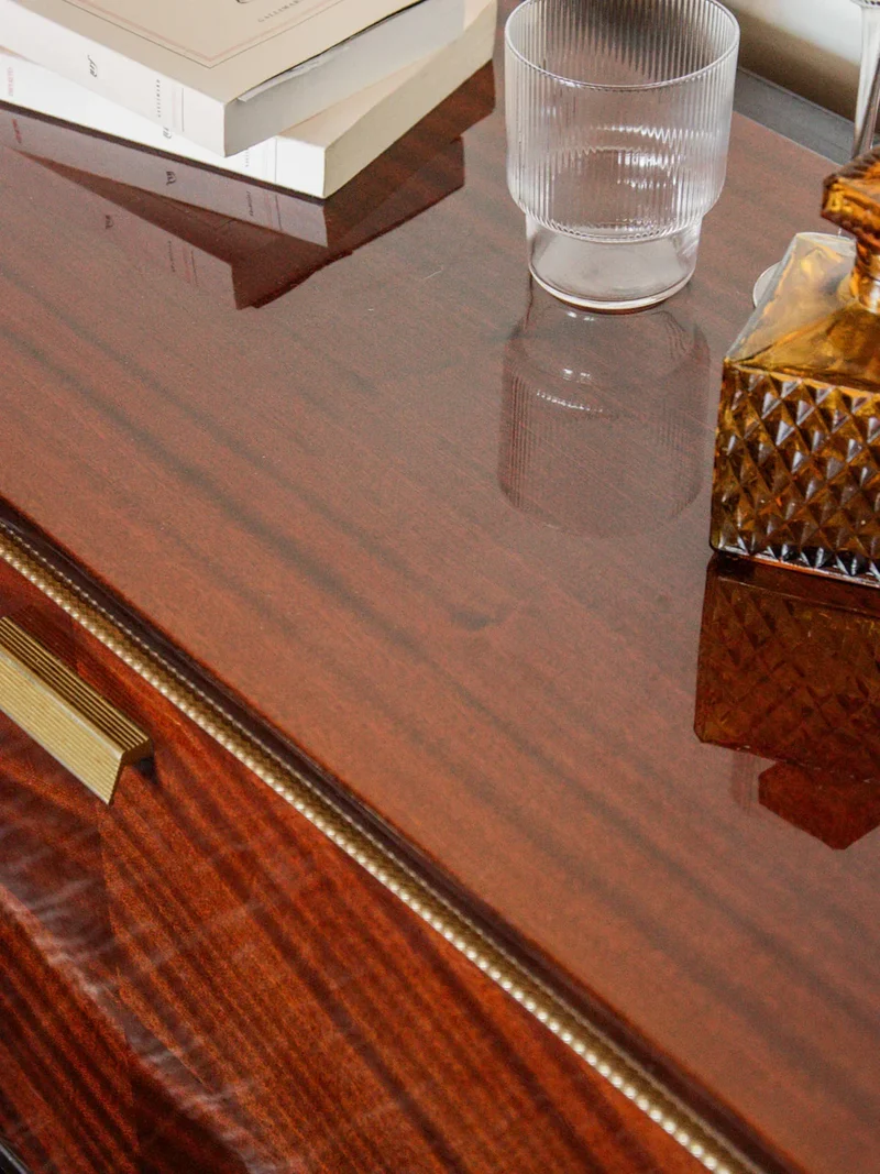 Quentin, le mini-bar en bois N°25
