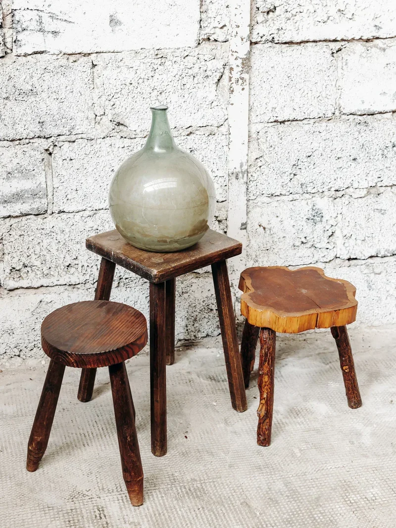 Regis, le tabouret bicolore N°484