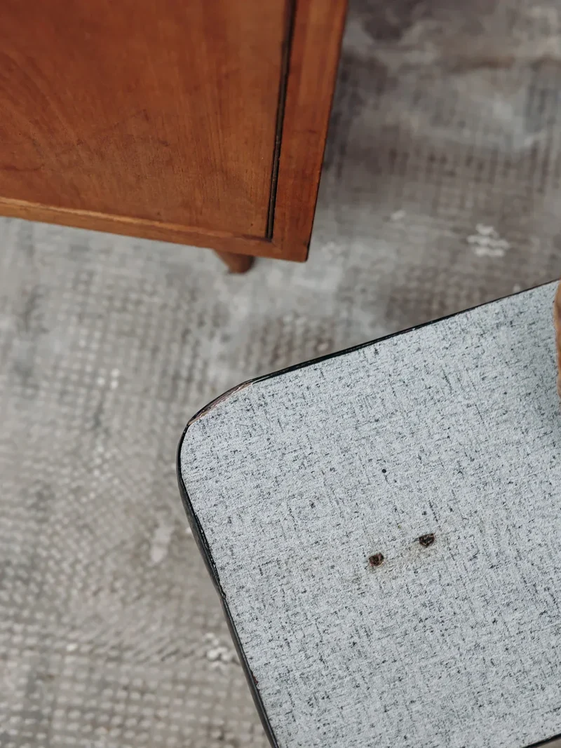 Hanna, la table d'appoint en bois N°379