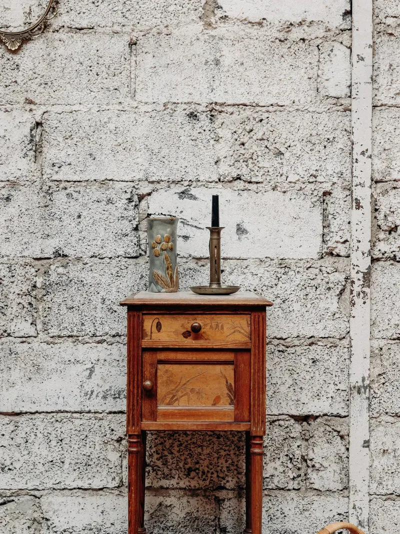 Odile, la table de chevet en marbre N°492