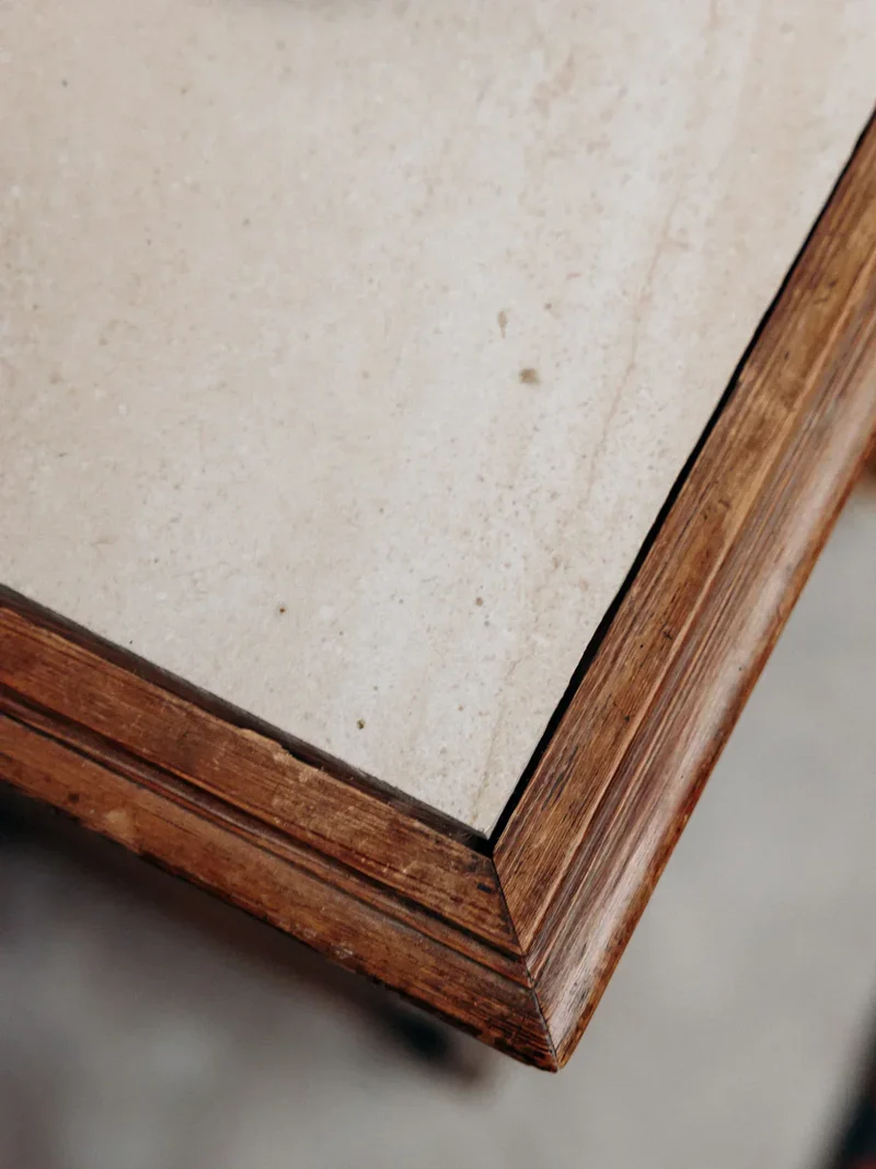 Odile, la table de chevet en marbre N°492