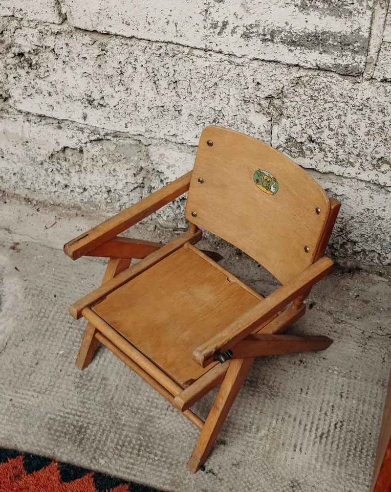 Marcus, le fauteuil pour enfant en bois N°40