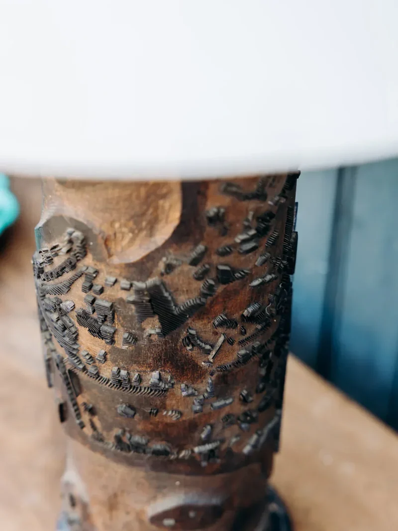 Julia, la lampe à poser en bois N°371