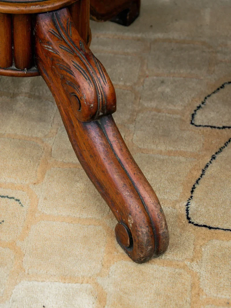 Francine, la table d'appoint violon en bois N°718