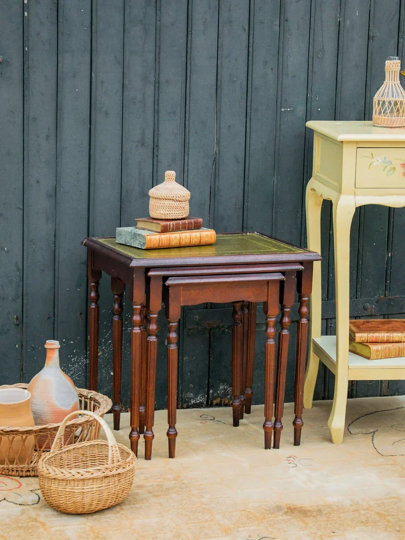 Barbara, le lot de 3 tables gigognes en bois N°81