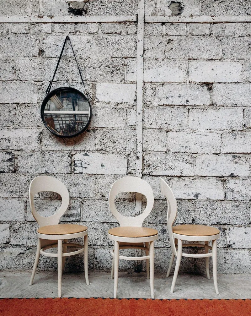 Alma, le lot de 3 chaises en skaï N°685