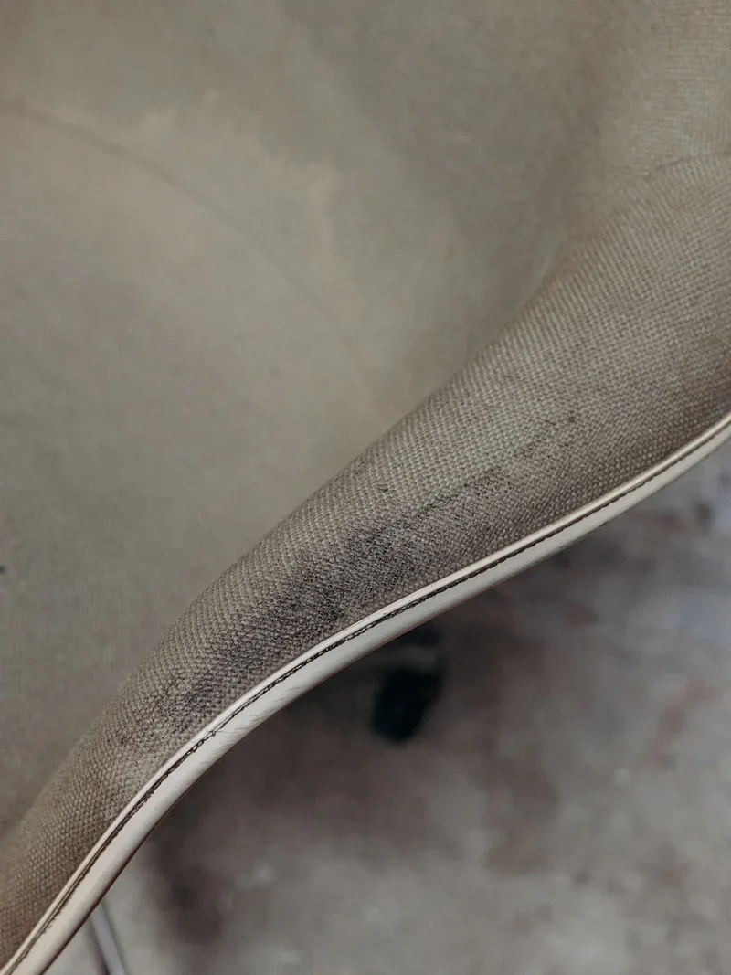 Jakob, le fauteuil de bureau gris N°500