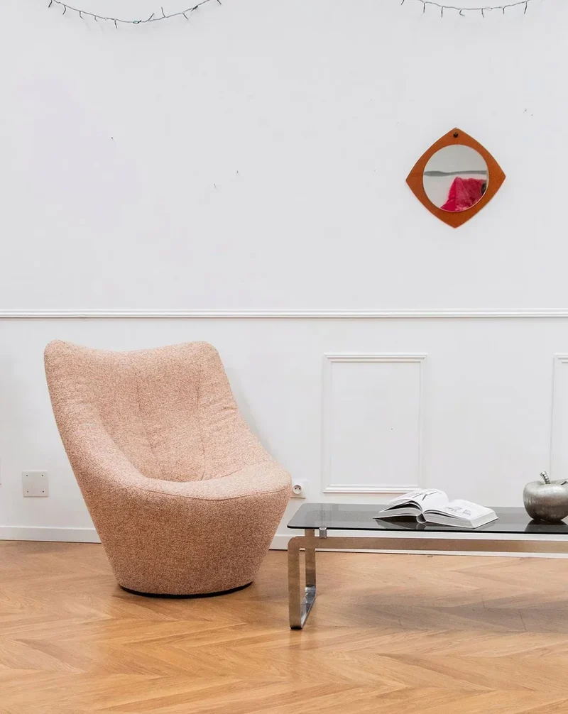 Jakob, le fauteuil Anda Pierre Paulin N°470