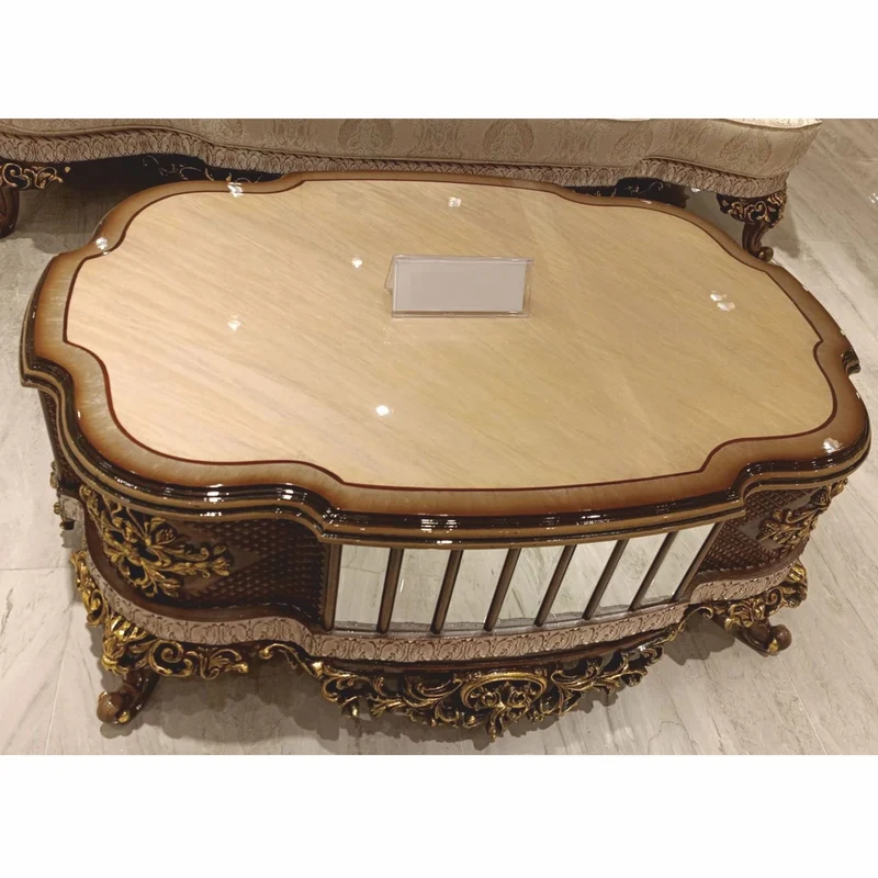 Casa Padrino Luxus Barock Couchtisch Beige / Braun / Gold 125 cm - Barockstil Wohnzimmer Möbel