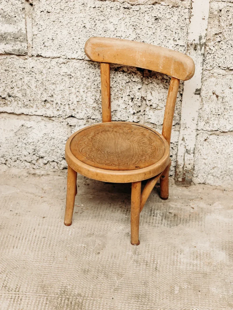 Ernestine, la chaise pour enfant N°205