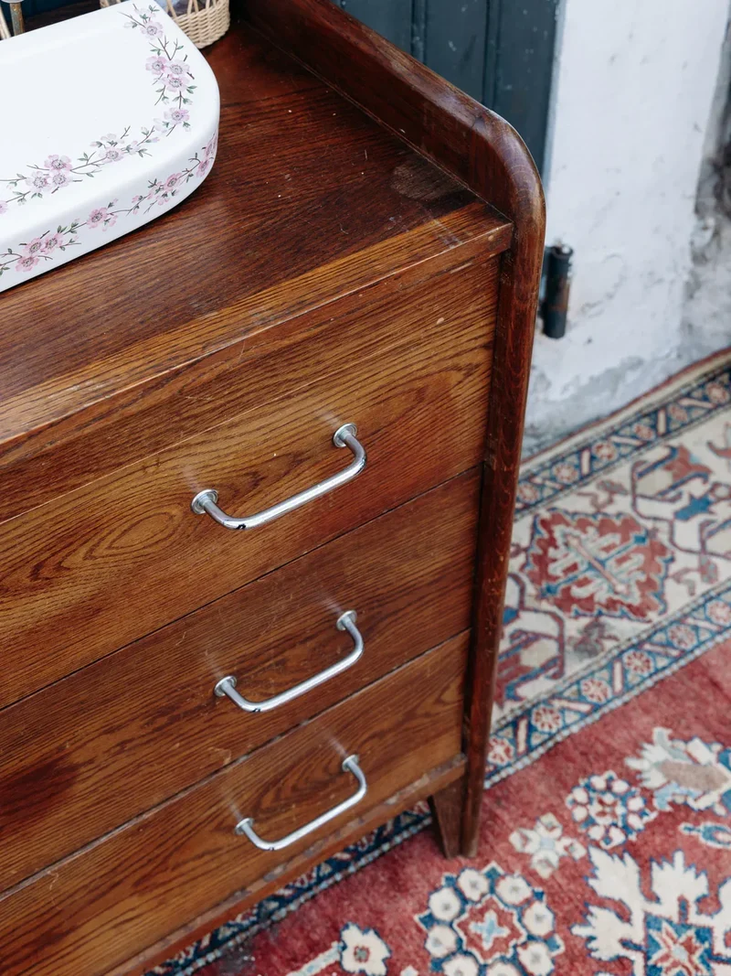Olga, la commode en bois N°165
