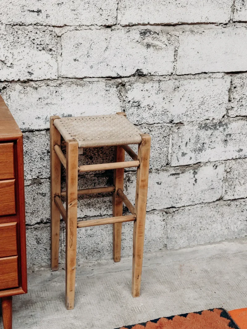 Gaston, le tabouret de bar en bois N°110